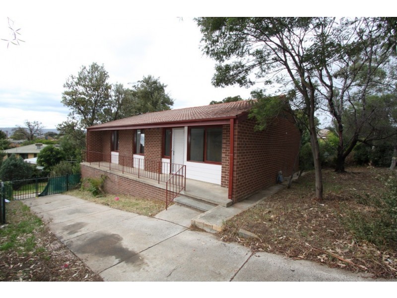 10 Eugenia Street, Queanbeyan NSW 2620