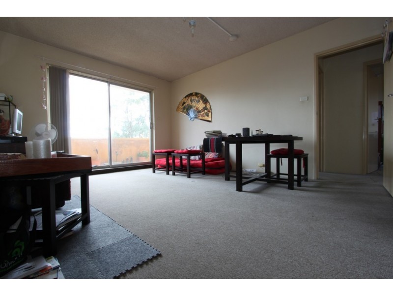 8/11-13 McKeahnie Street, Queanbeyan NSW 2620