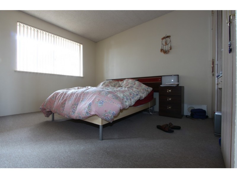 8/11-13 McKeahnie Street, Queanbeyan NSW 2620