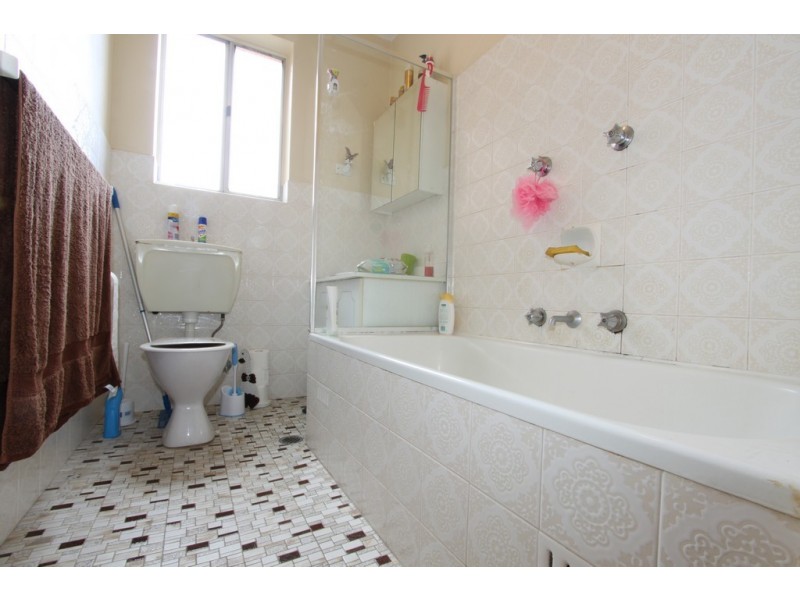 8/11-13 McKeahnie Street, Queanbeyan NSW 2620