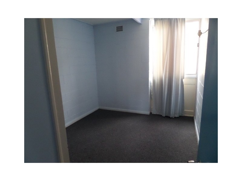 10/126 Henderson Road, Queanbeyan NSW 2620
