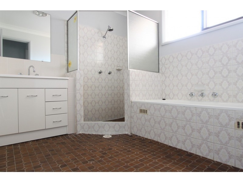 95 Campbell Street, Queanbeyan NSW 2620