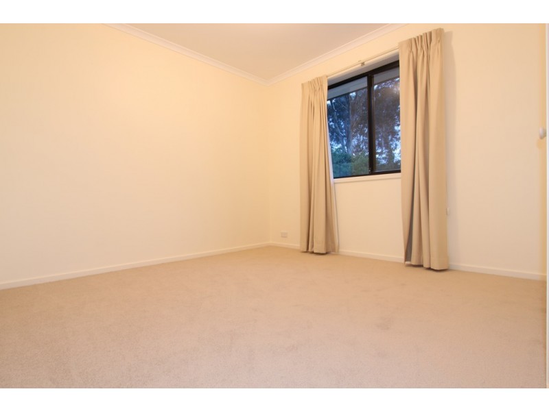 19 Tooroonga Crescent, Jerrabomberra NSW 2619