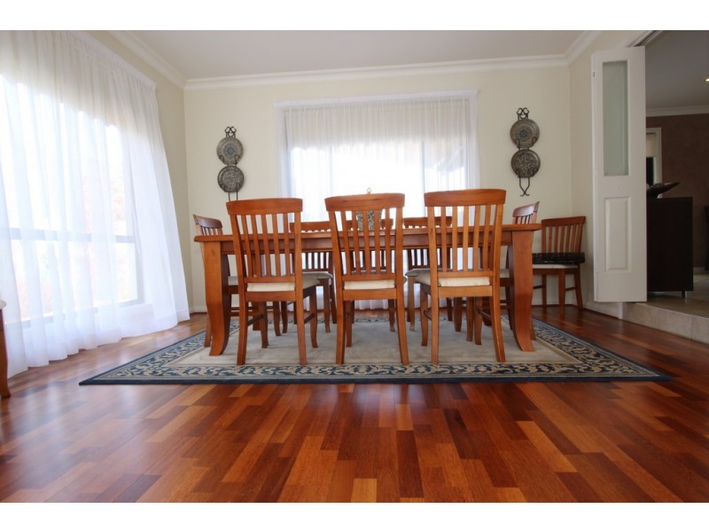 46 Bayside Court, Jerrabomberra NSW 2619