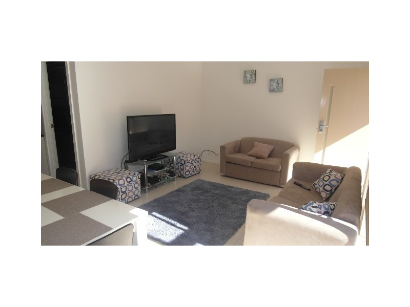 7/3 Broughton Place, Queanbeyan NSW 2620