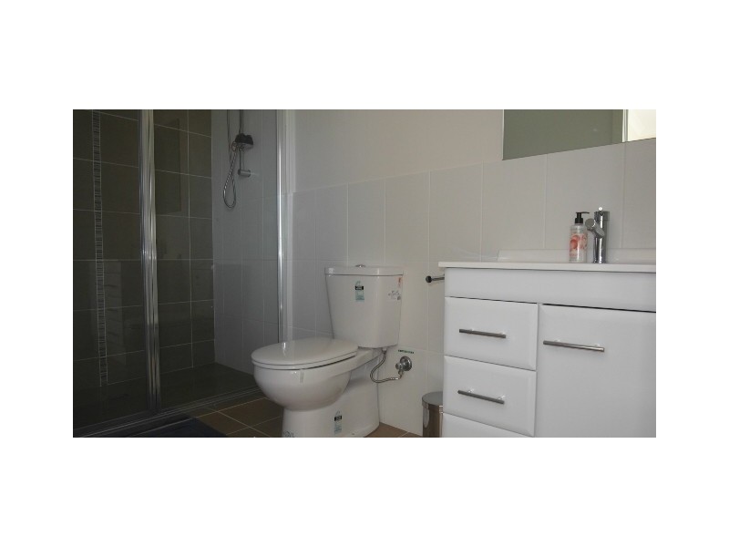 7/3 Broughton Place, Queanbeyan NSW 2620