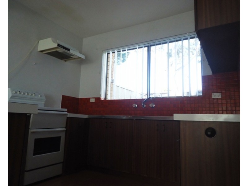 3/41 Atkinson Street, Queanbeyan NSW 2620