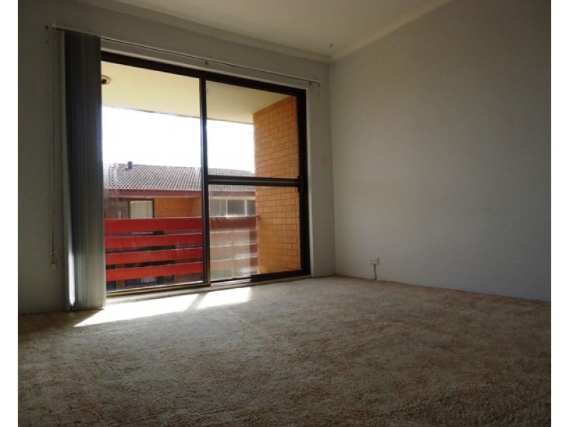 3/41 Atkinson Street, Queanbeyan NSW 2620