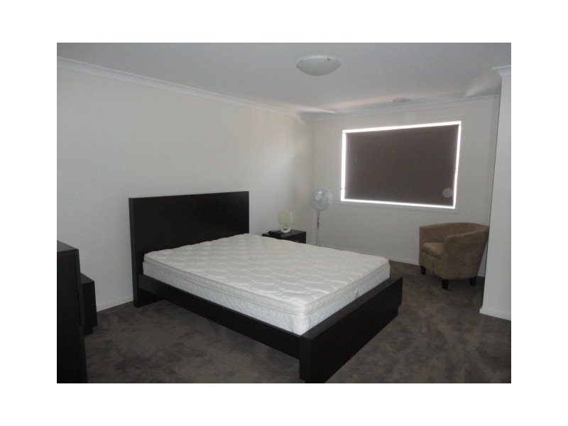 11/3 Broughton Place, Queanbeyan NSW 2620