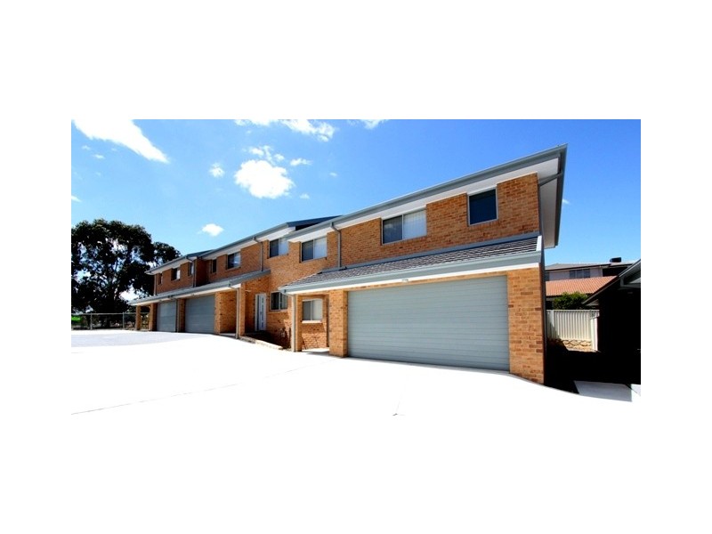 3/12 Mulloon Street, Queanbeyan NSW 2620
