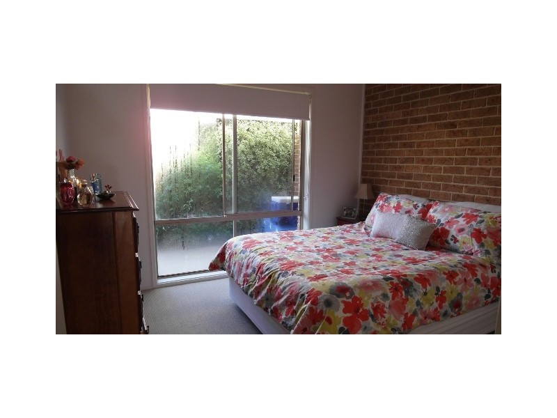 7/39 Walker Crescent, Jerrabomberra NSW 2619