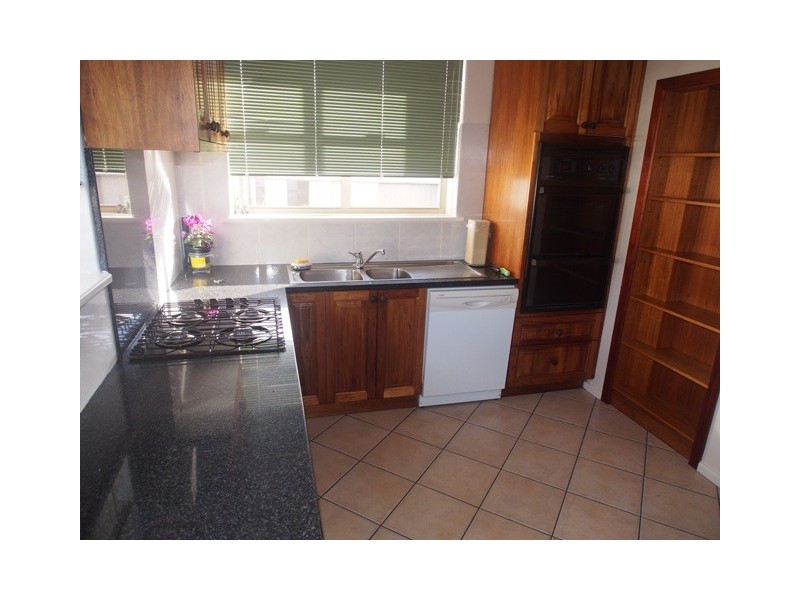 31 Molonglo Street, Queanbeyan NSW 2620