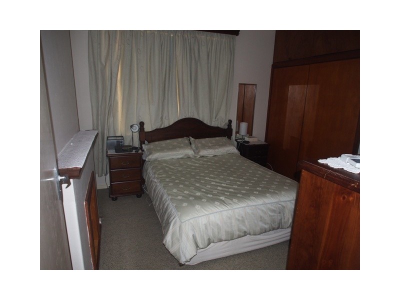 31 Molonglo Street, Queanbeyan NSW 2620