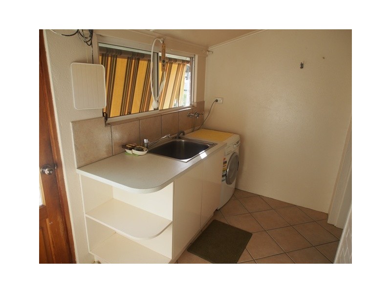 31 Molonglo Street, Queanbeyan NSW 2620