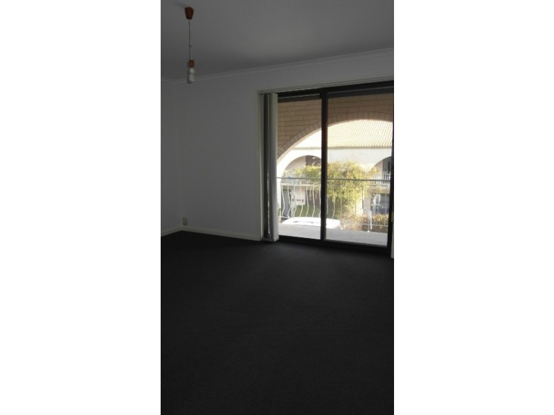 3/47 Booth Street, Queanbeyan NSW 2620