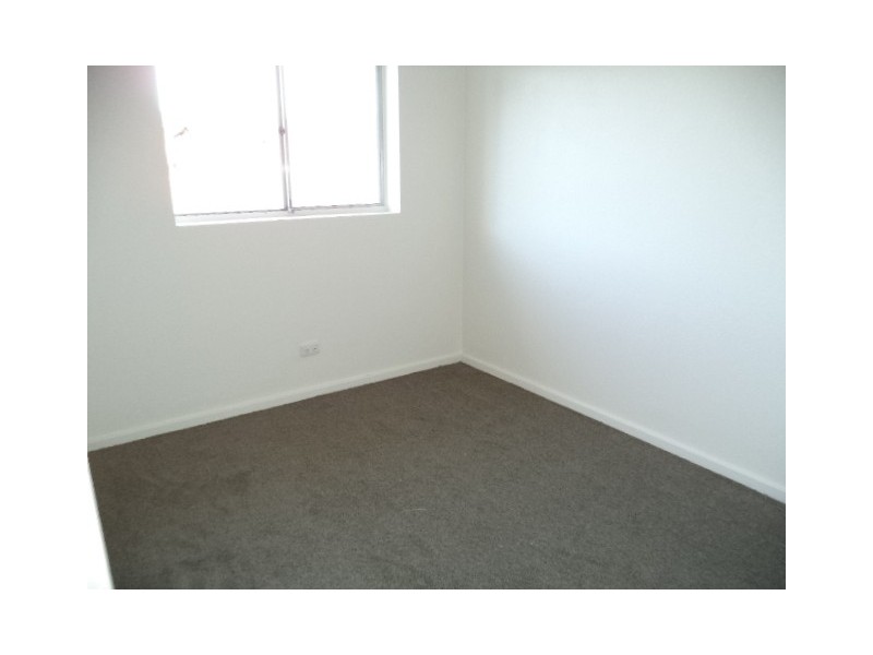 6/25 MacQuoid Street, Queanbeyan NSW 2620