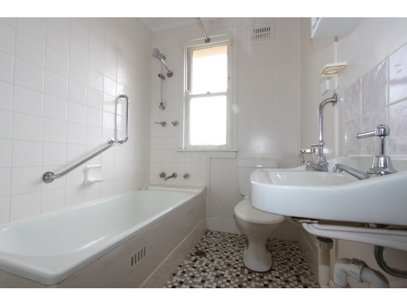 23 Margaret Street, Queanbeyan NSW 2620
