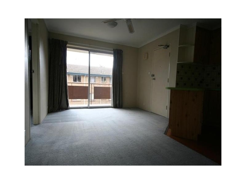 12/52 Trinculo Place, Queanbeyan NSW 2620