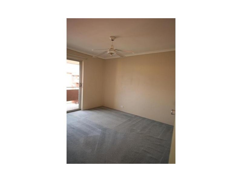 12/52 Trinculo Place, Queanbeyan NSW 2620