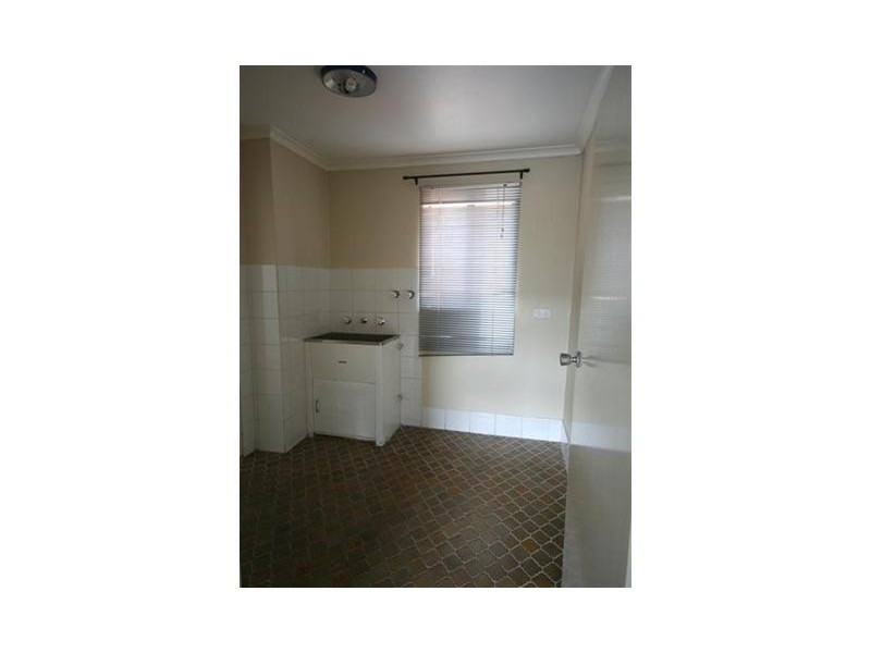 12/52 Trinculo Place, Queanbeyan NSW 2620