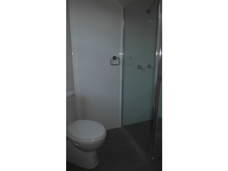 1/27 Donald Road, Queanbeyan NSW 2620