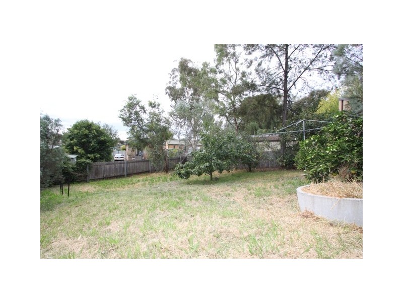 10 Eugenia Street, Queanbeyan NSW 2620