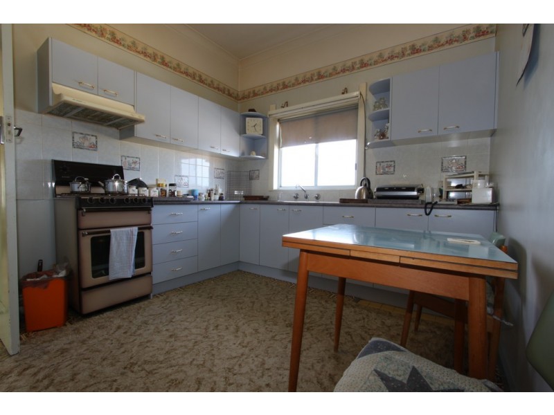 100 Ross Road, Queanbeyan NSW 2620