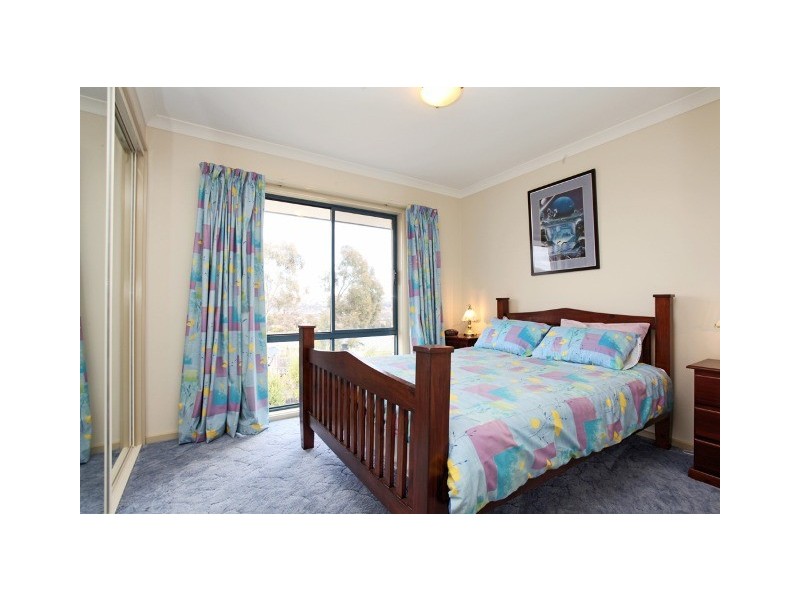 7 Kalang Place, Jerrabomberra NSW 2619