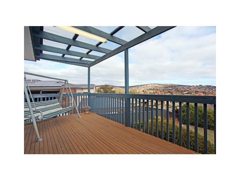 7 Kalang Place, Jerrabomberra NSW 2619