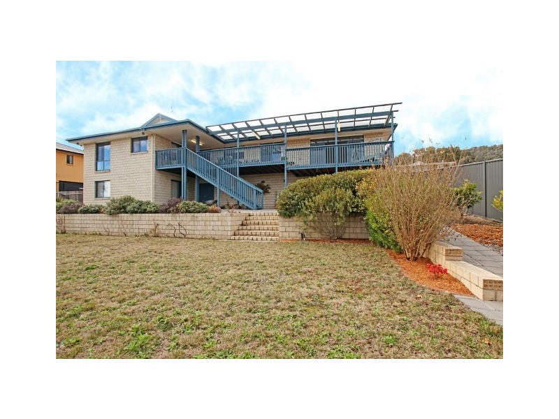 7 Kalang Place, Jerrabomberra NSW 2619