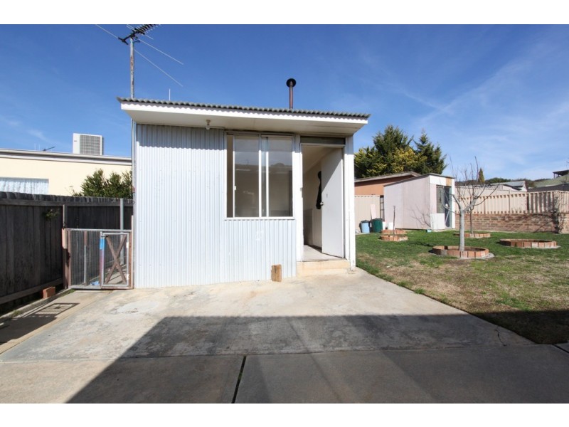 26 Hakea Street, Queanbeyan NSW 2620