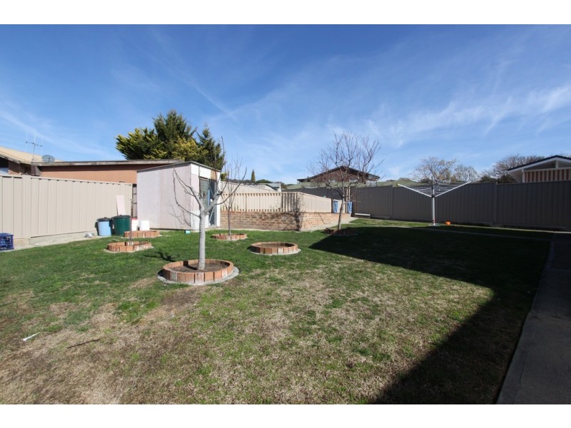 26 Hakea Street, Queanbeyan NSW 2620