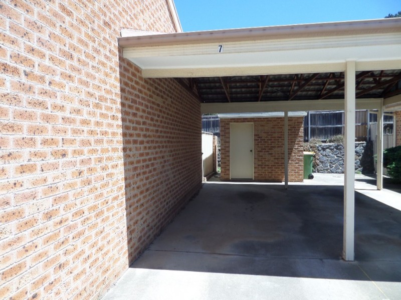 7/17-23 Thuralilly Street, Queanbeyan NSW 2620