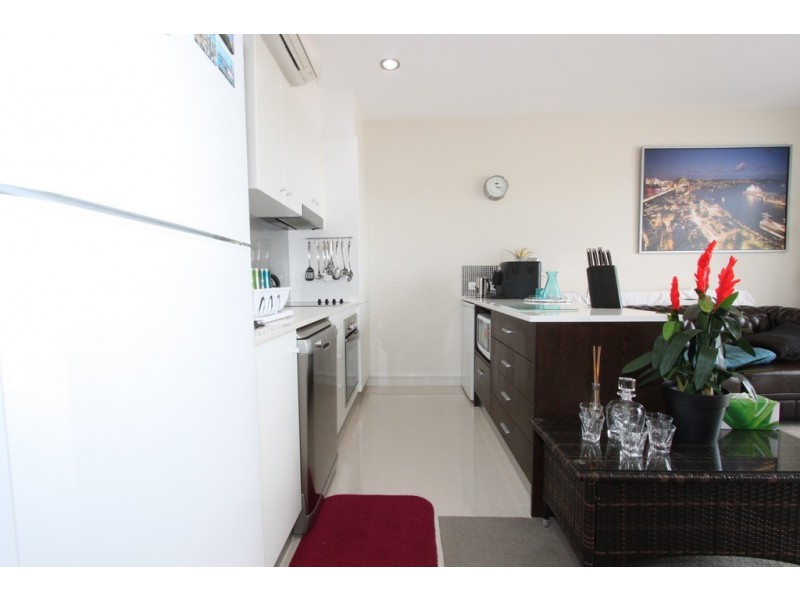 13B/17 Uriarra Road, Queanbeyan NSW 2620