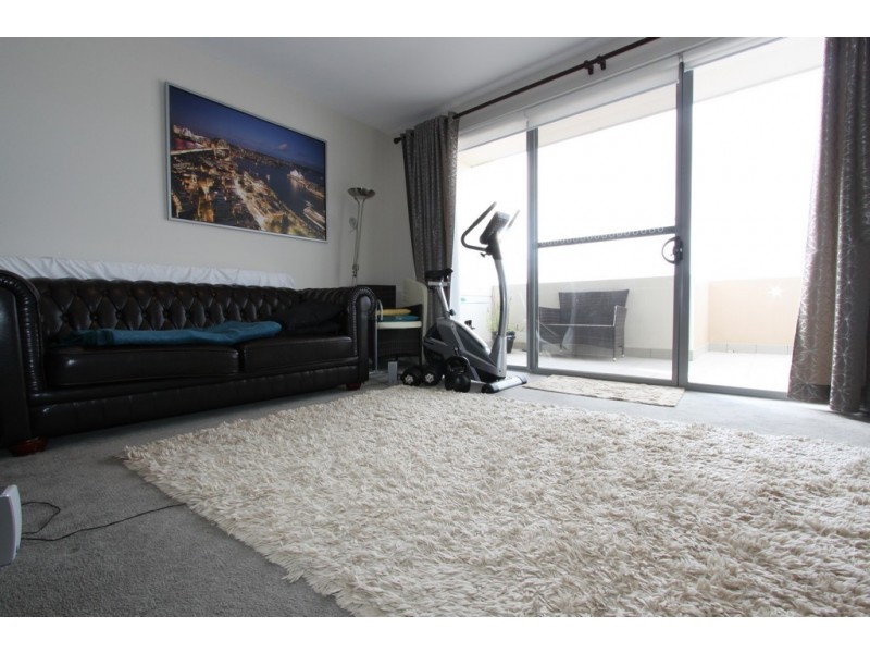 13B/17 Uriarra Road, Queanbeyan NSW 2620