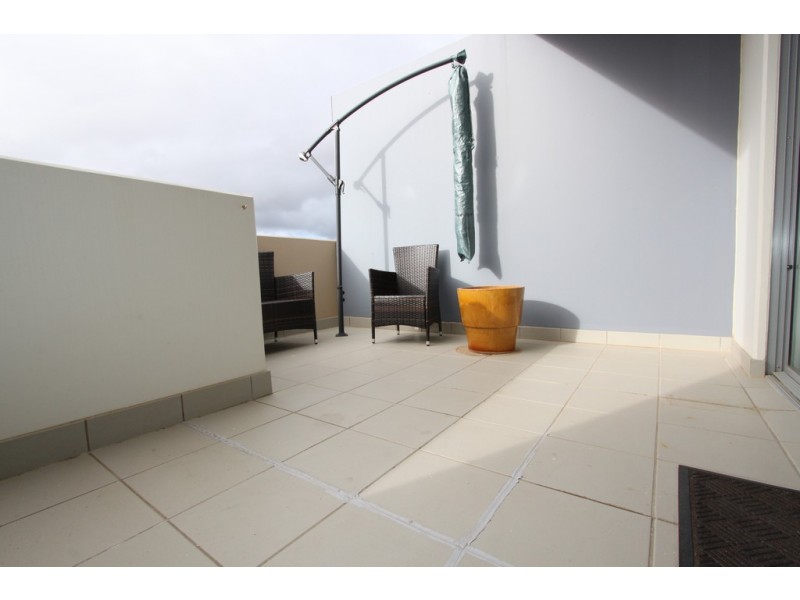 13B/17 Uriarra Road, Queanbeyan NSW 2620