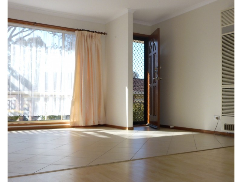 22/27 Elm Way, Jerrabomberra NSW 2619