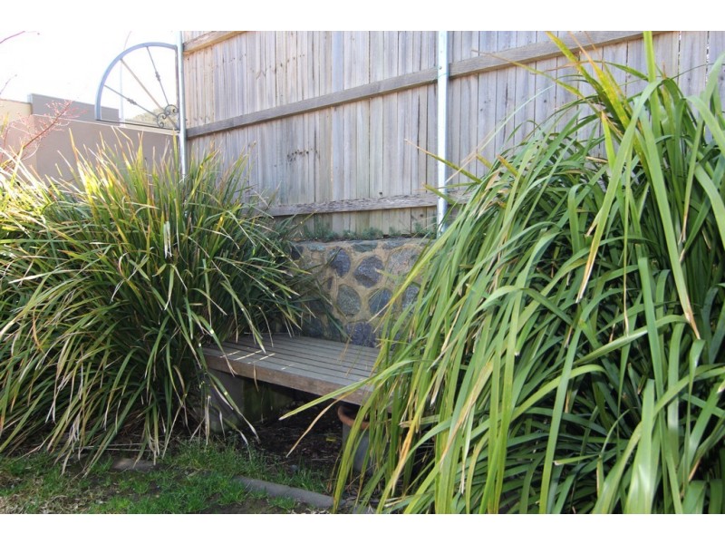 10 Allambee Street, Jerrabomberra NSW 2619