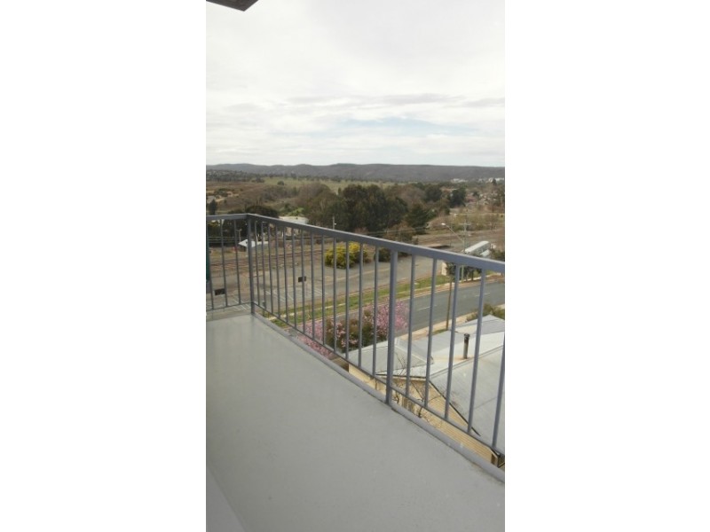 32/86 Derrima Road, Queanbeyan NSW 2620