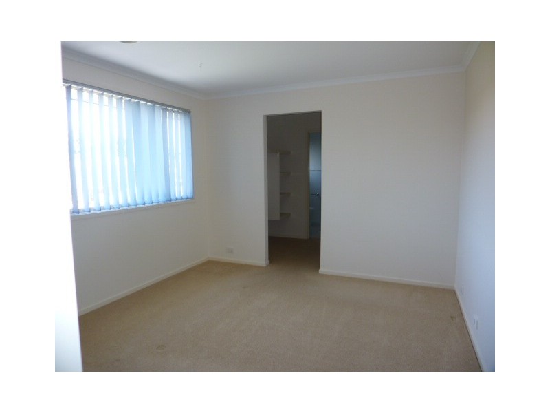 3/20 Broughton Place, Queanbeyan NSW 2620