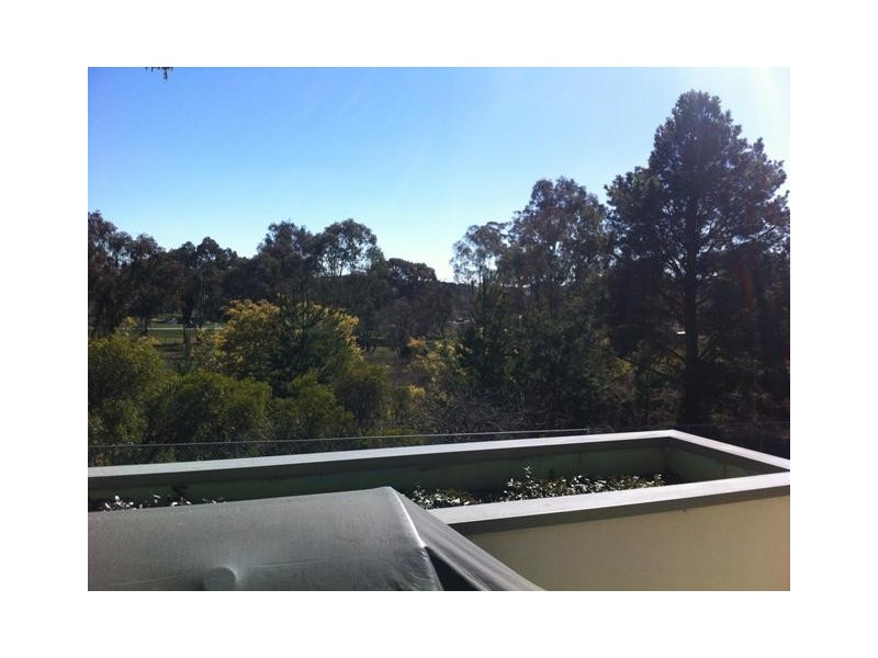 13/161 Uriarra Road, Queanbeyan NSW 2620