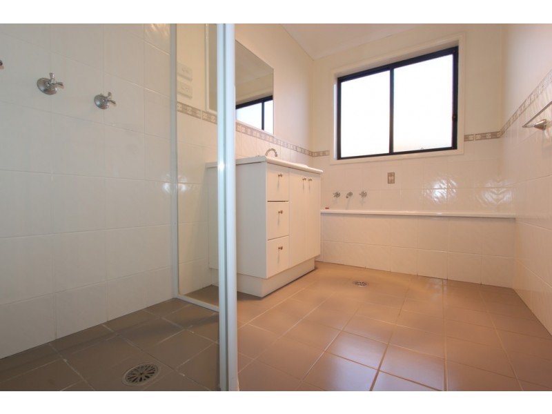 4/11 Yass Road, Queanbeyan NSW 2620