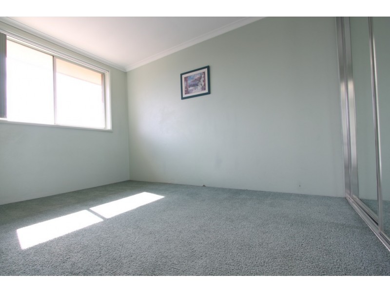 9/102 Henderson Road, Queanbeyan NSW 2620