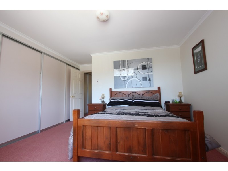 1 Kenny Place, Queanbeyan NSW 2620
