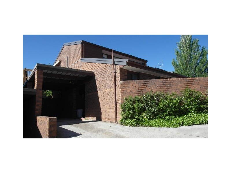 3/16 Charles Street, Queanbeyan NSW 2620