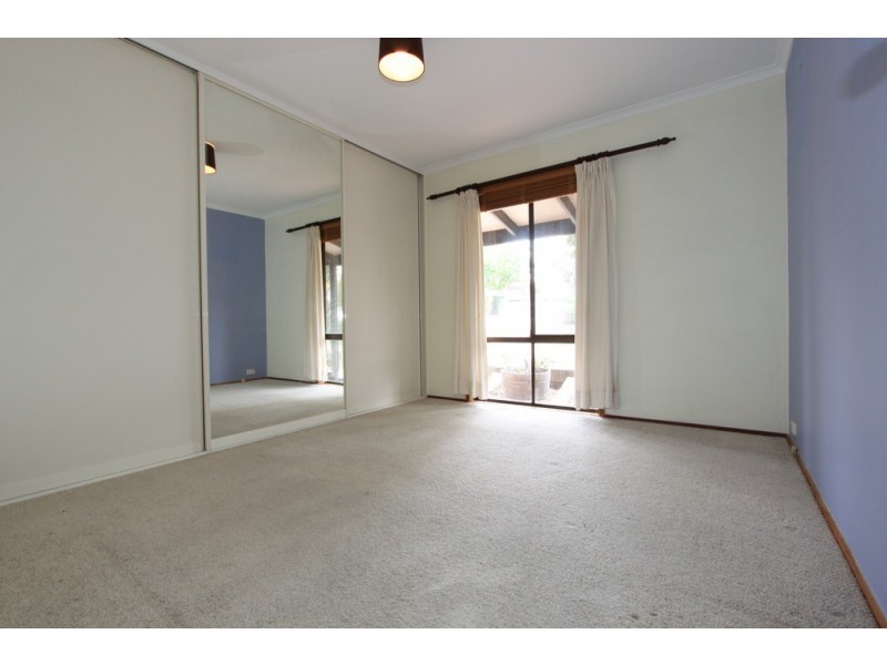 39 Emery Crescent, Queanbeyan NSW 2620