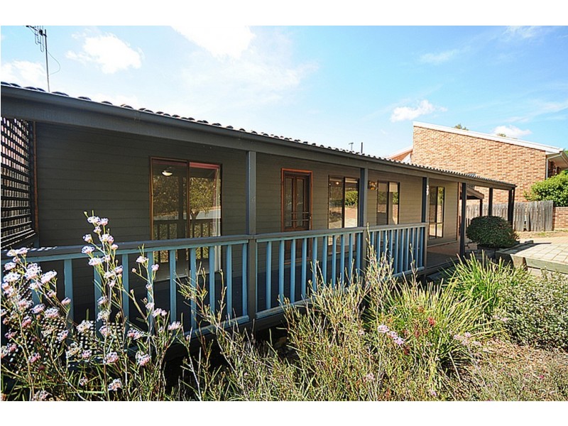 39 Emery Crescent, Queanbeyan NSW 2620