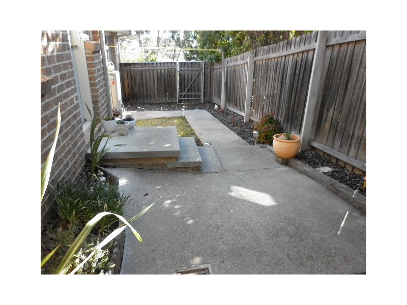 4A Delmar Crescent, Queanbeyan NSW 2620