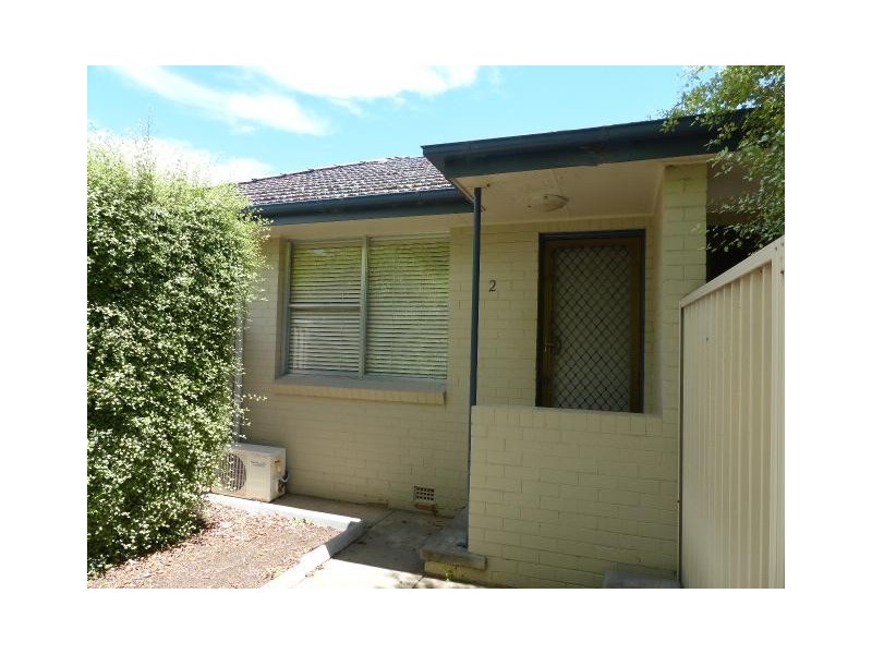 2/7-11 Broughton Place, Queanbeyan NSW 2620