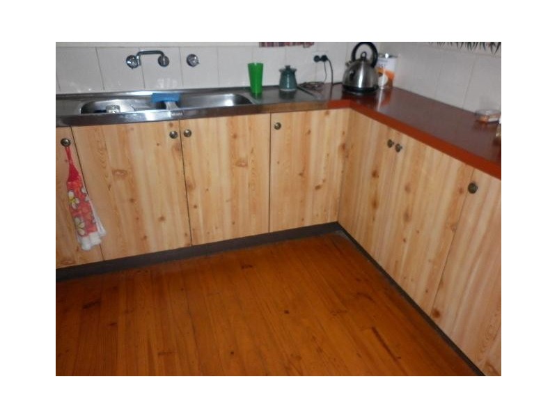 46 Hayley Crescent, Queanbeyan NSW 2620